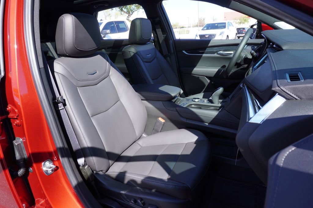 New 2026 Cadillac XT5 Premium Luxury w/ Driver Assist Package image 12