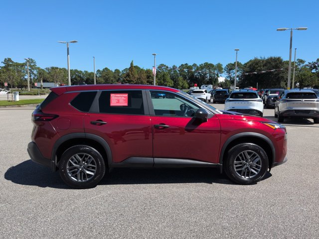 Used 2023 Nissan Rogue S FWD image 4