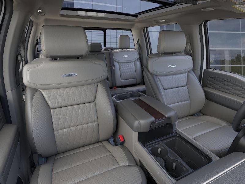 New 2025 Ford F350 Platinum w/ Platinum Plus Package AWD/4WD image 10