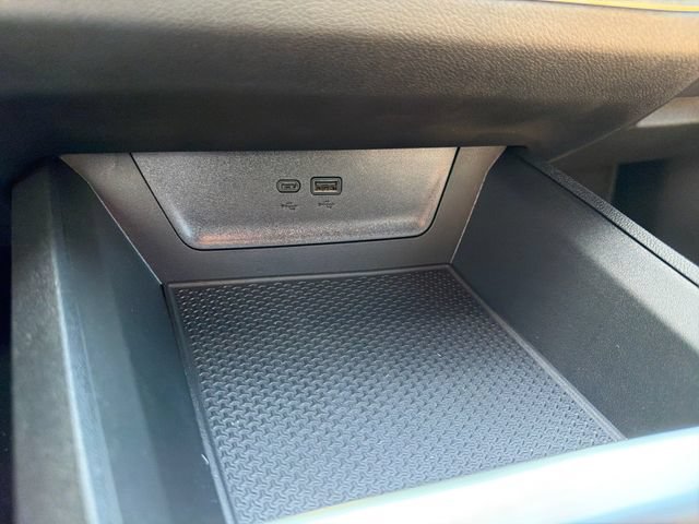New 2026 Chevrolet Equinox LT w/ Midnight Edition FWD image 28