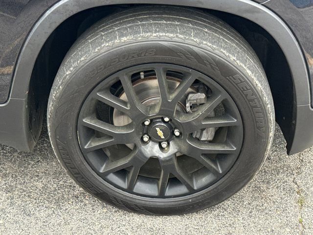 Certified 2022 Chevrolet Trax LT w/ Sport Edition AWD/4WD image 4