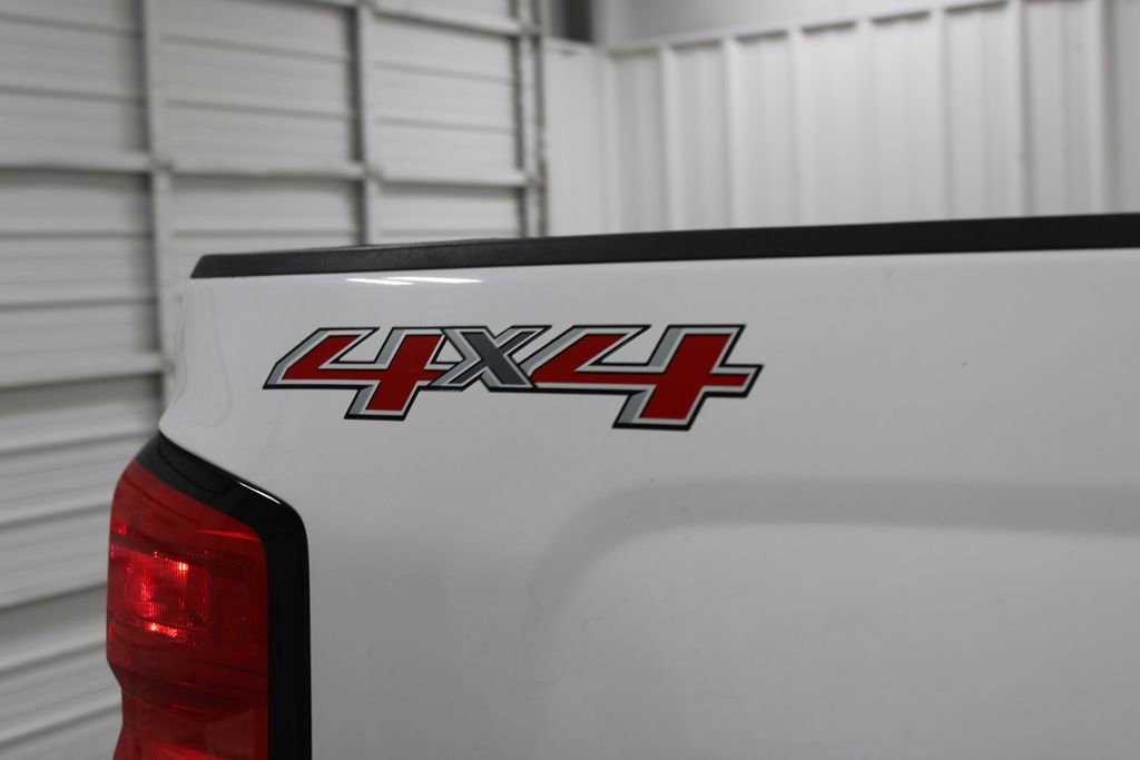 Used 2017 Chevrolet Silverado 2500 LT image 16