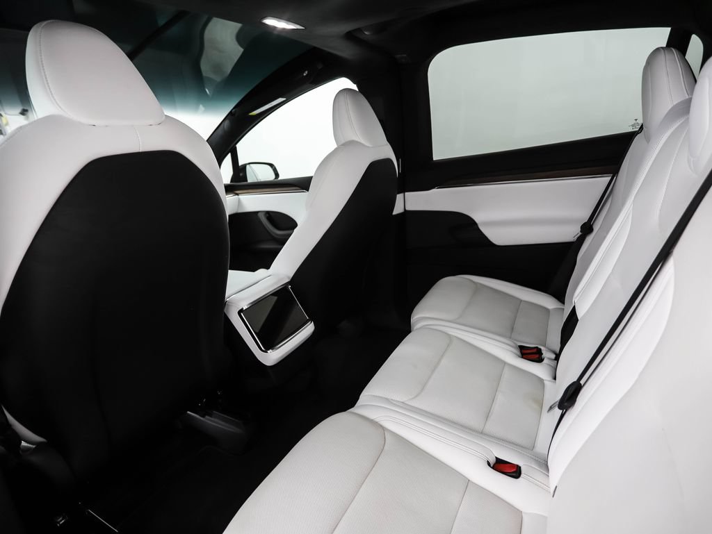 Used 2023 Tesla Model X AWD/4WD image 19