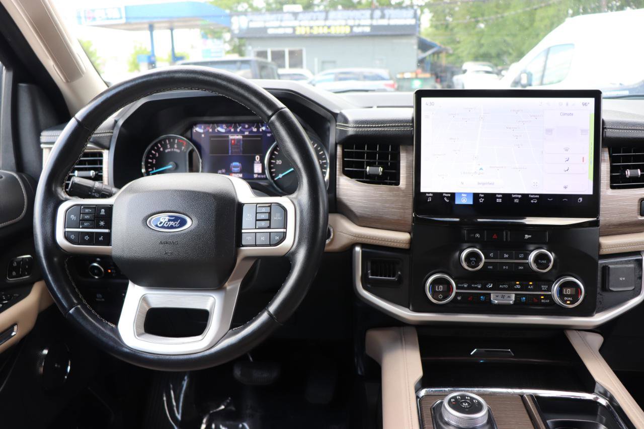 Used 2024 Ford Expedition Max Limited AWD/4WD image 19