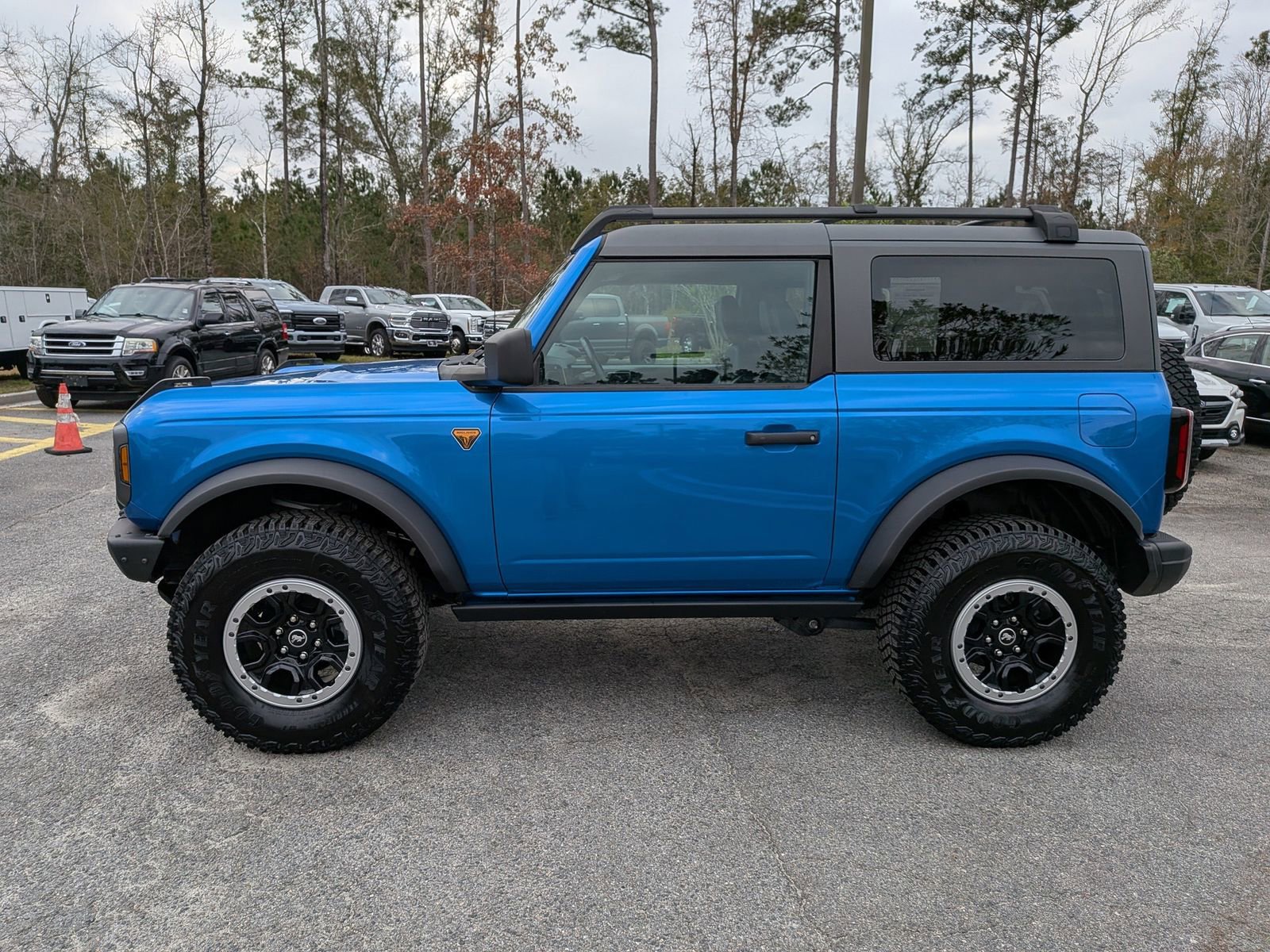 Certified 2021 Ford Bronco Badlands w/ Sasquatch Package image 7