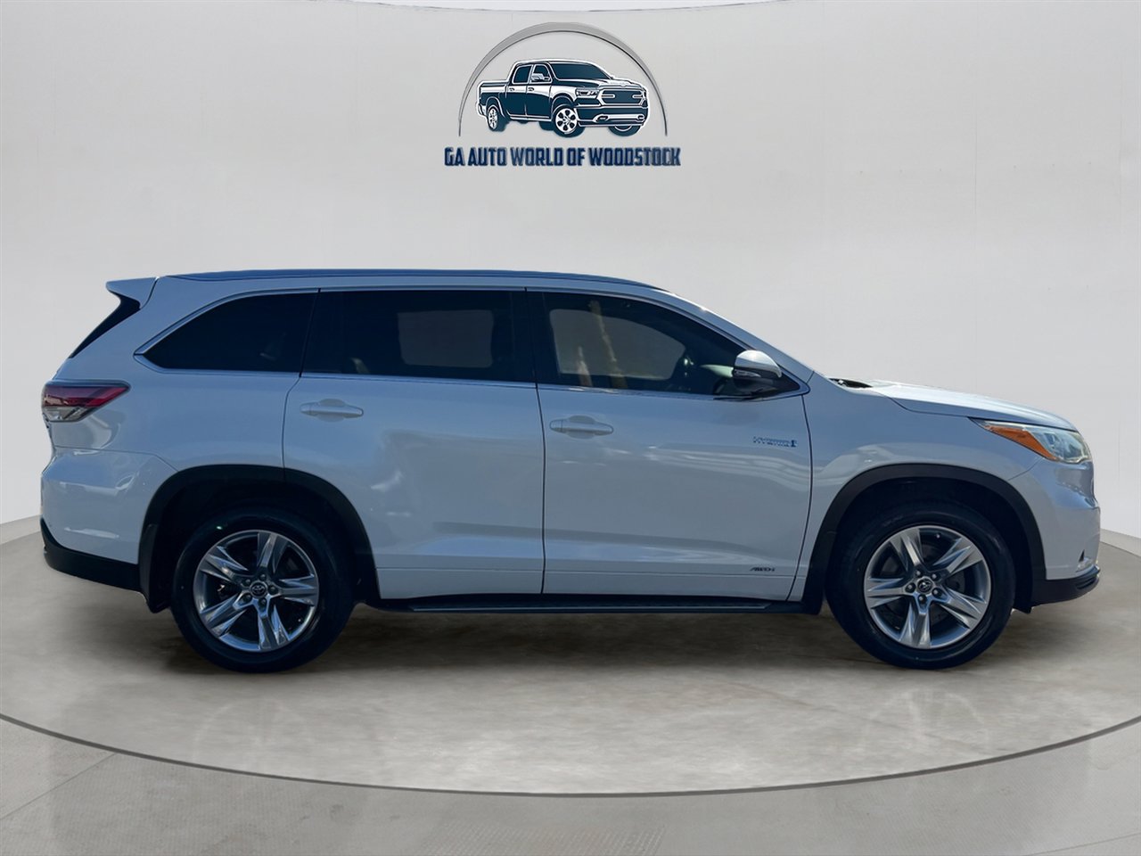 Used 2016 Toyota Highlander Limited image 12