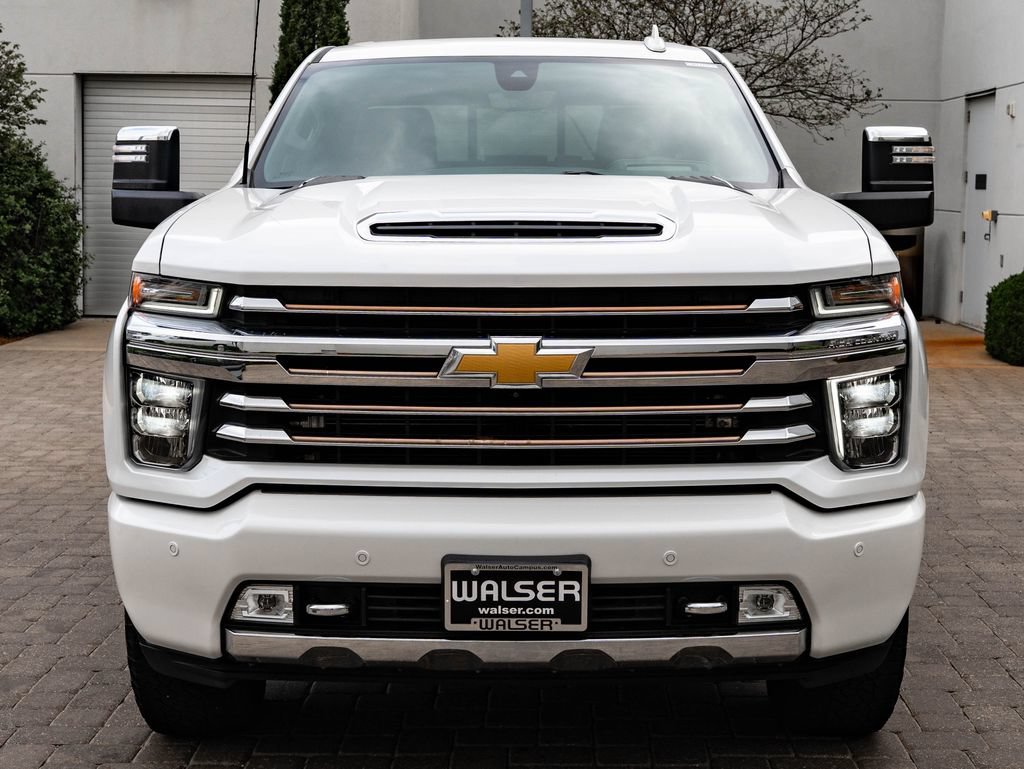 Used 2022 Chevrolet Silverado 3500 High Country w/ Z71 Off-Road Package AWD/4WD image 2