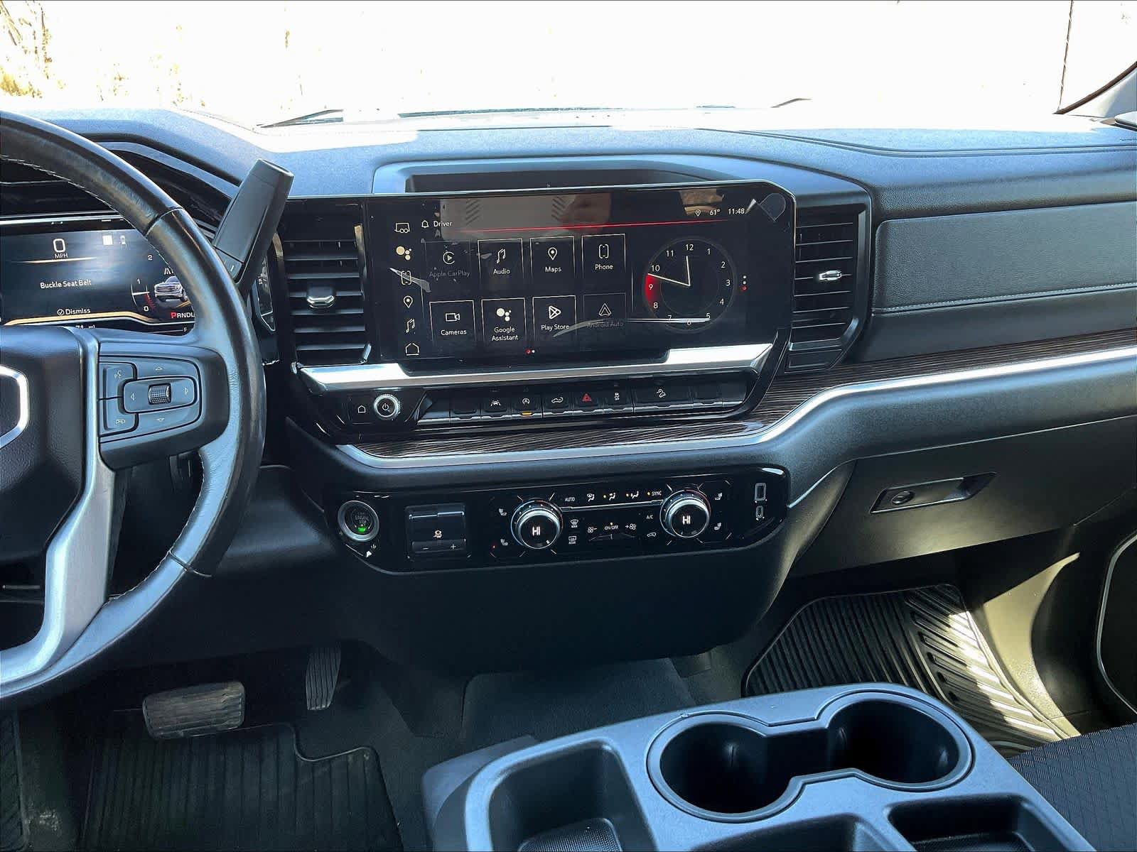 Used 2022 GMC Sierra 1500 Elevation w/ X31 Off-Road Package AWD/4WD image 18
