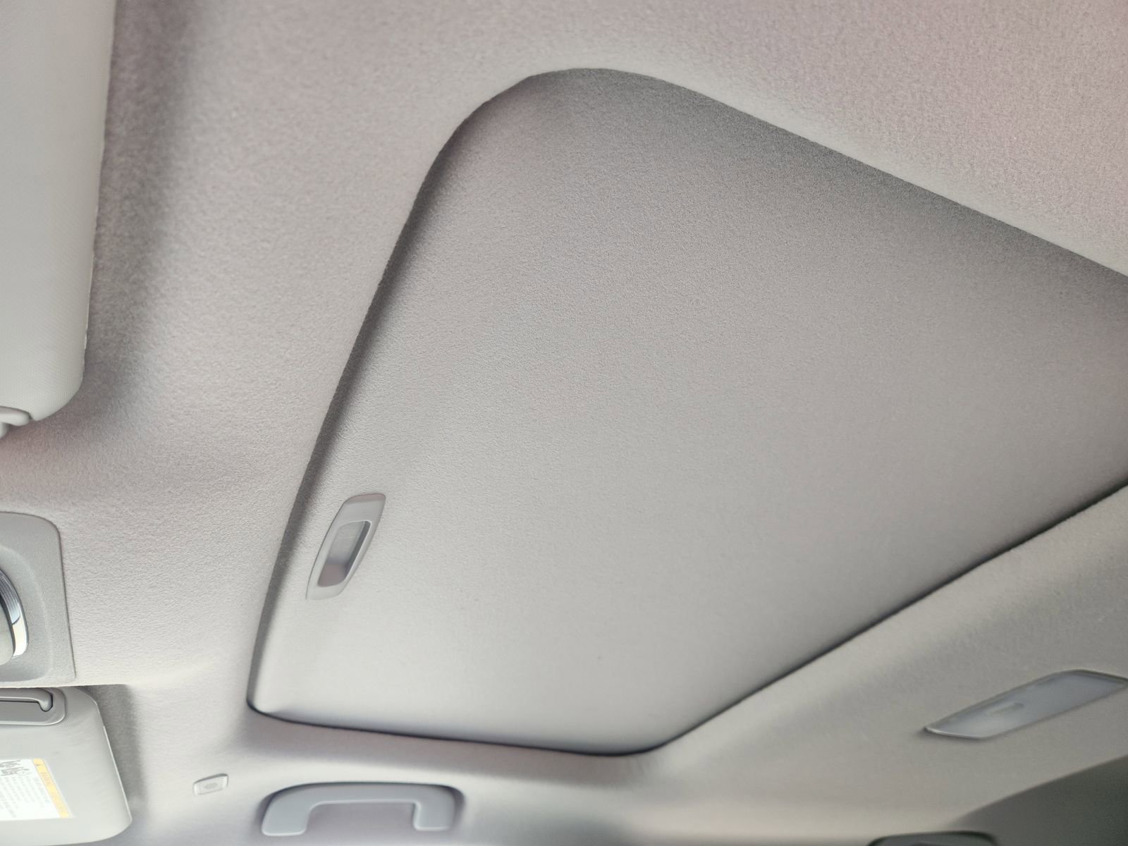 Used 2026 Toyota Corolla Cross LE w/ Moonroof Package FWD image 30