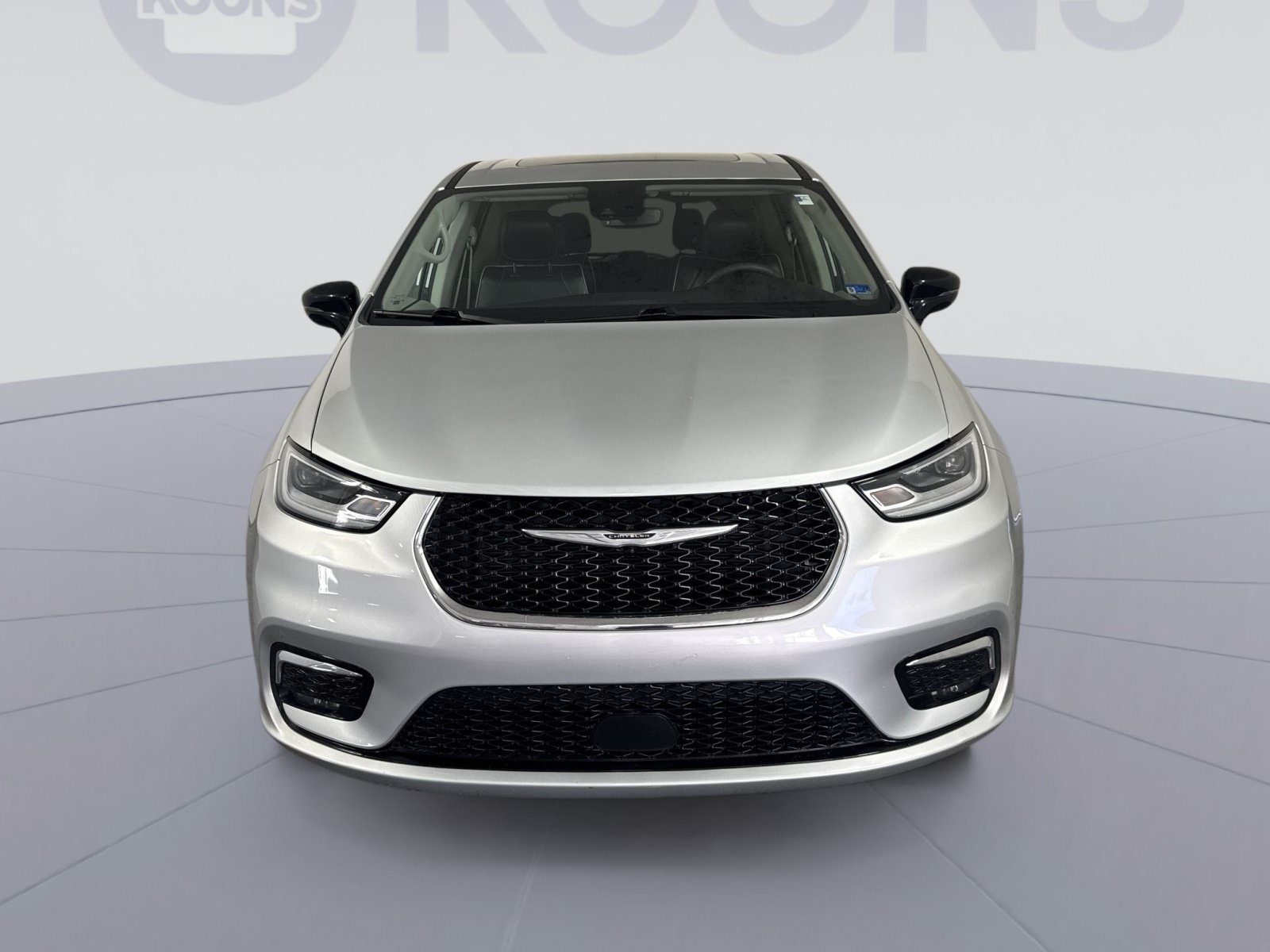 Used 2024 Chrysler Pacifica Limited FWD image 11