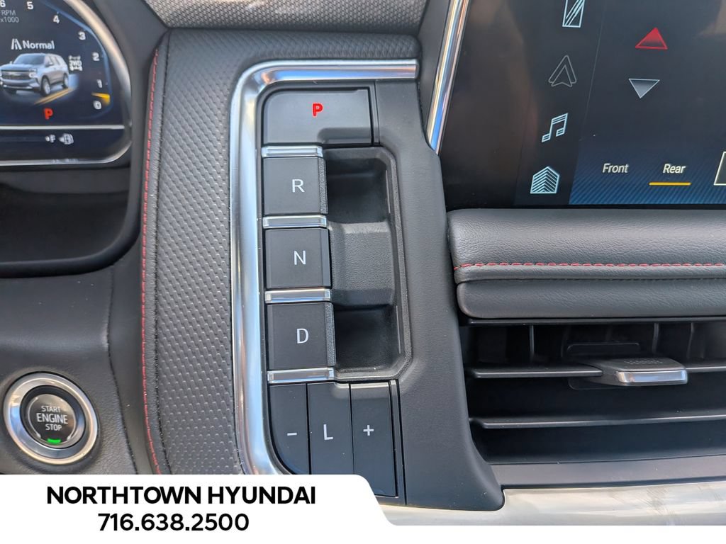 Used 2022 Chevrolet Tahoe RST w/ Luxury Package AWD/4WD image 15