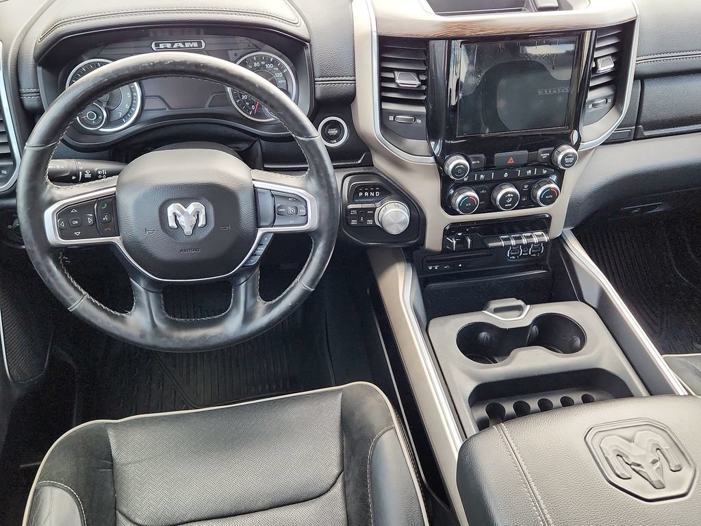Used 2019 RAM 1500 Laramie AWD/4WD image 11