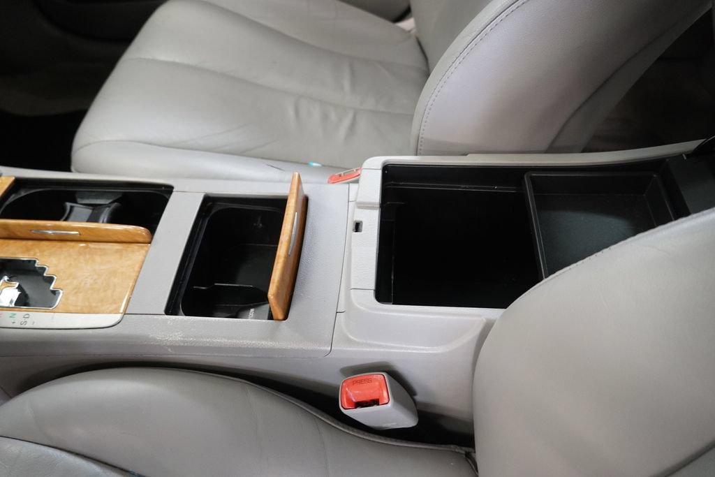Used 2007 Toyota Camry V6 FWD image 22