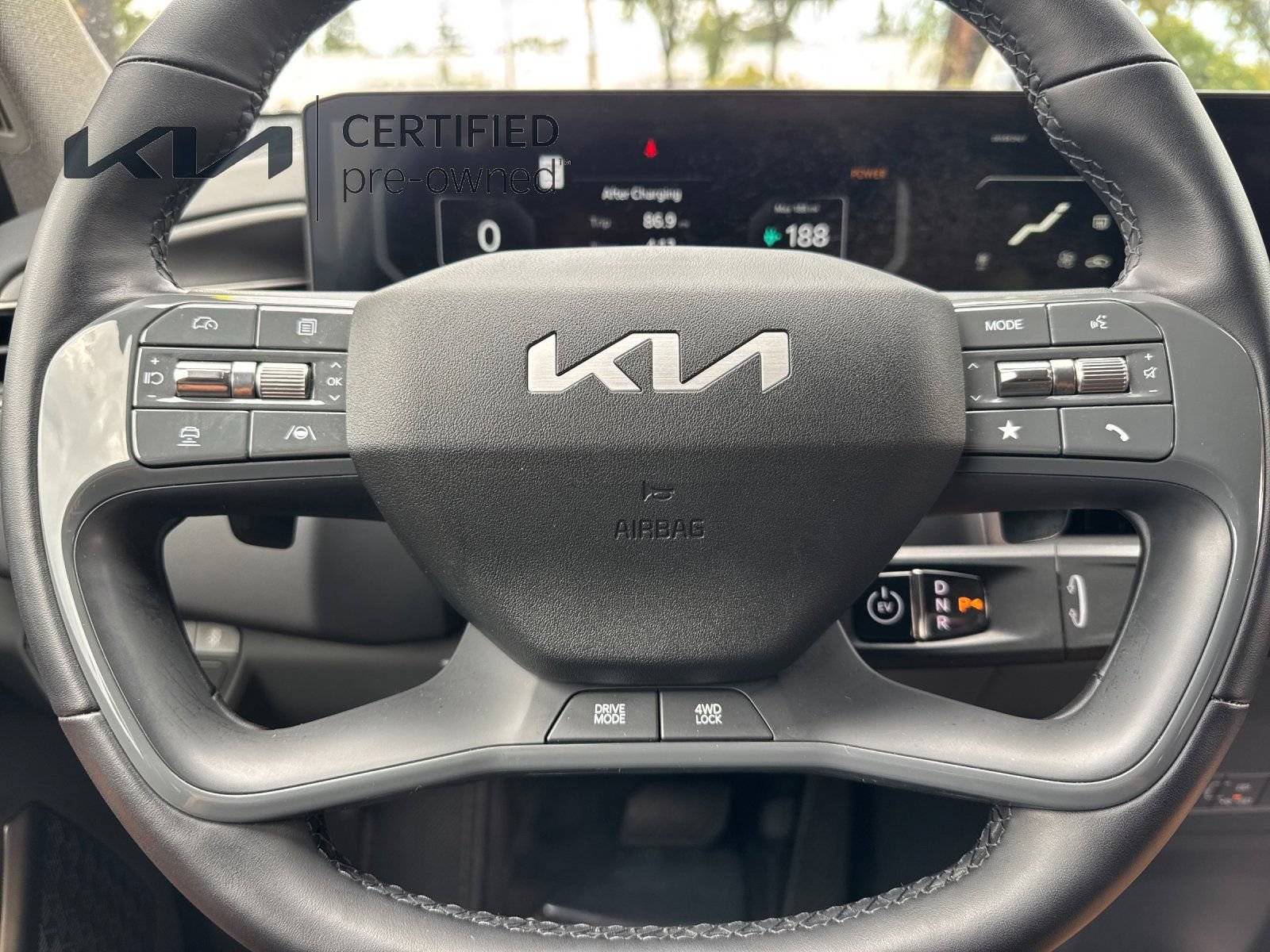 Certified 2024 Kia EV9 Wind AWD/4WD image 24