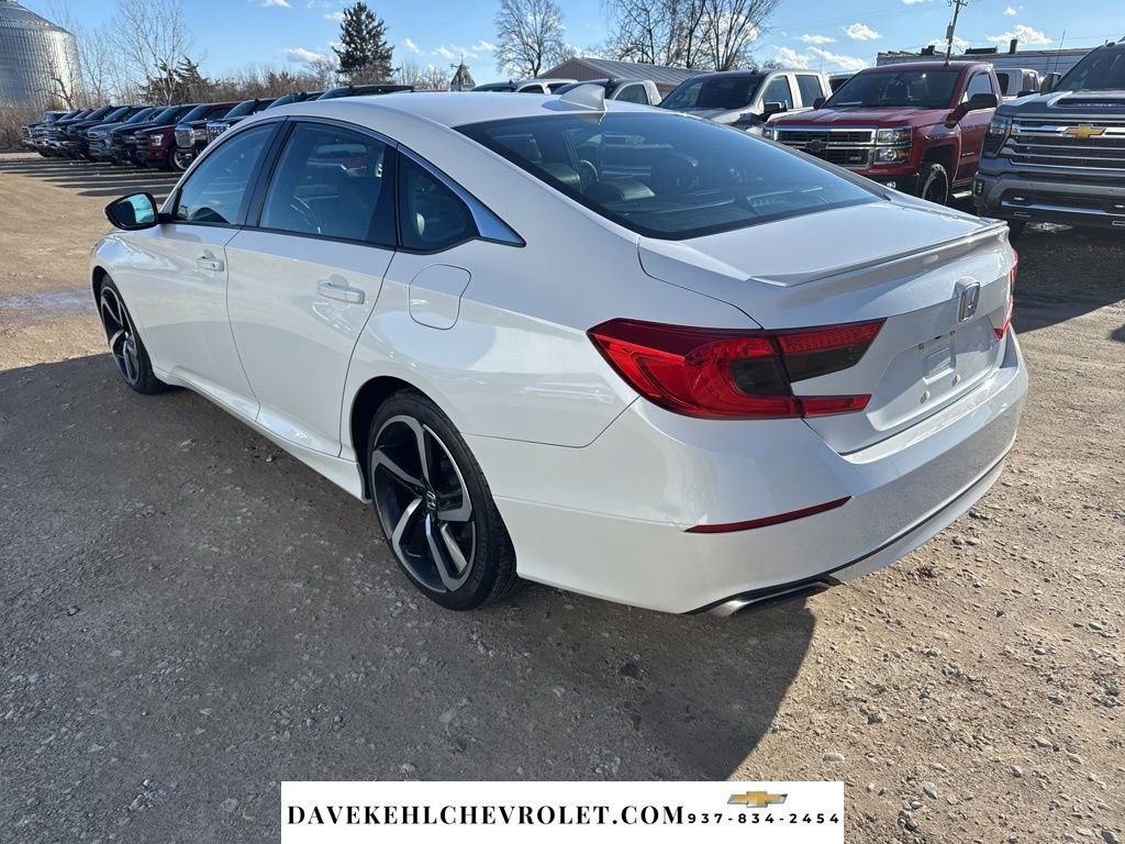 Used 2018 Honda Accord Sport image 3