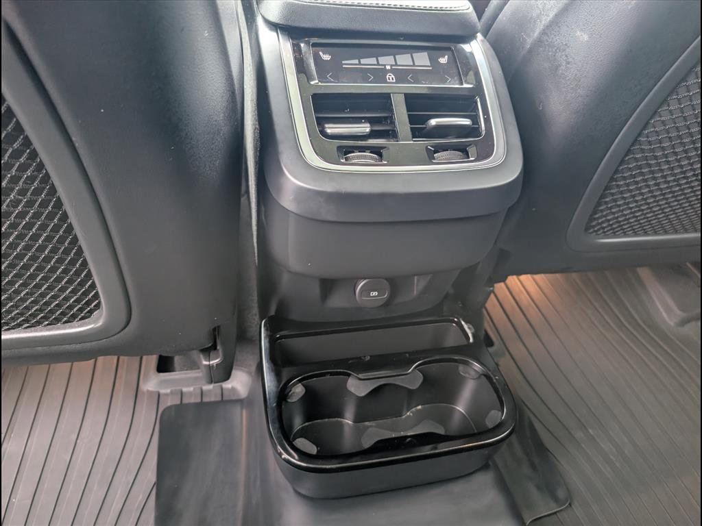Used 2021 Volvo XC90 T6 Inscription w/ Advanced Package image 21