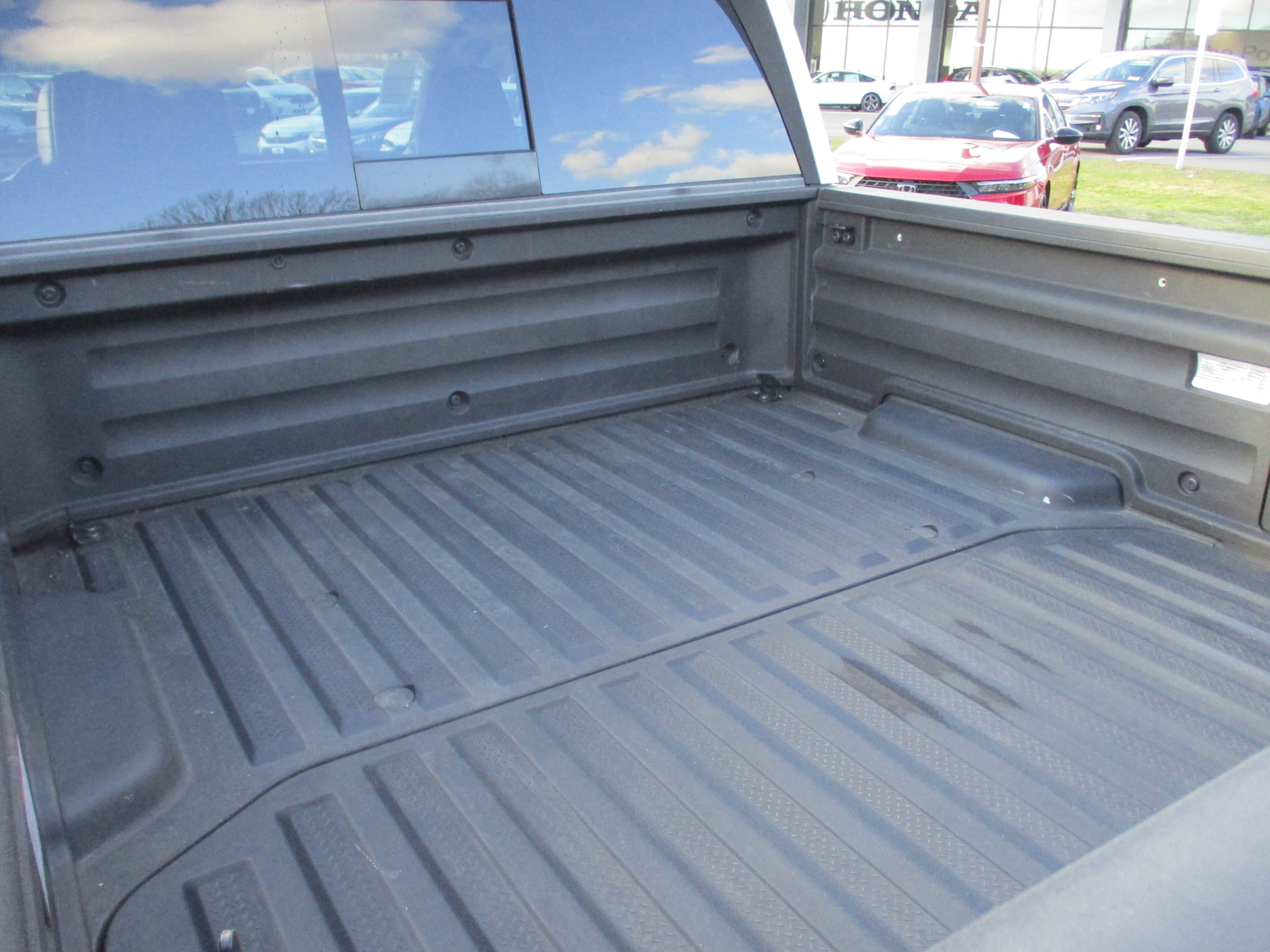 Certified 2023 Honda Ridgeline RTL image 14