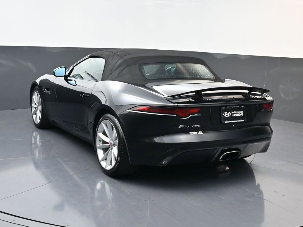Used 2018 Jaguar F-TYPE Convertible image 5