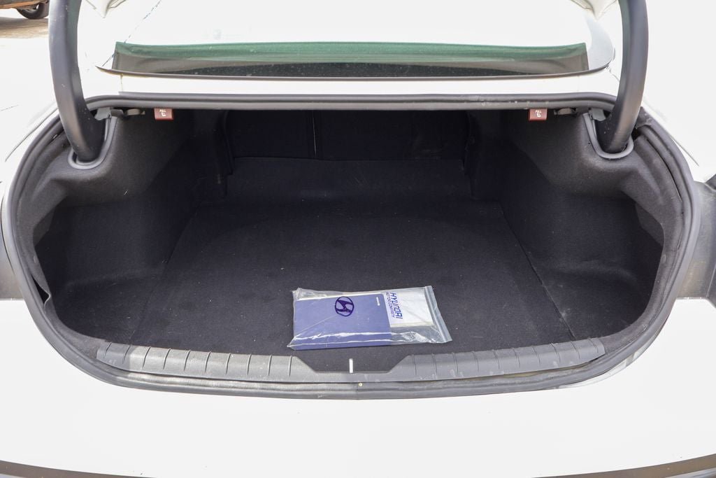 Used 2025 Hyundai Sonata SEL FWD image 25