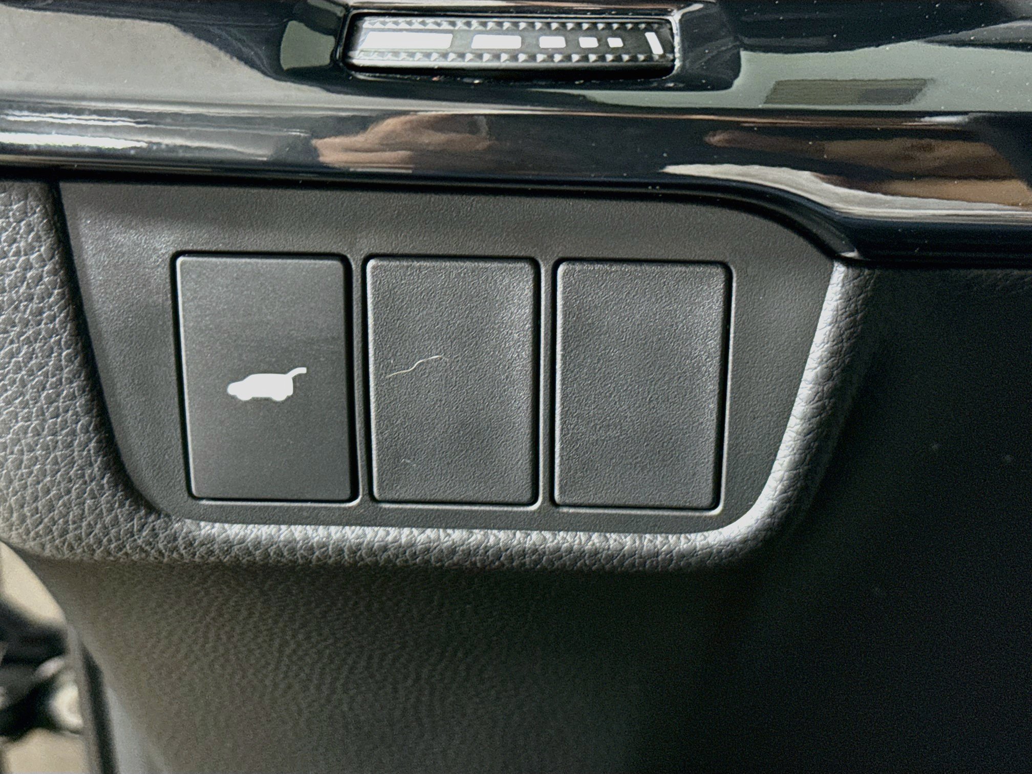 Certified 2026 Honda CR-V Sport Touring image 9