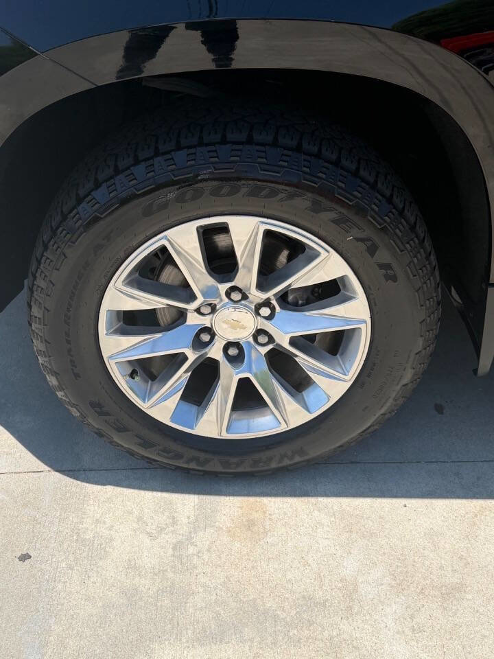 Used 2019 Chevrolet Silverado 1500 LTZ w/ LTZ Premium Package AWD/4WD image 9