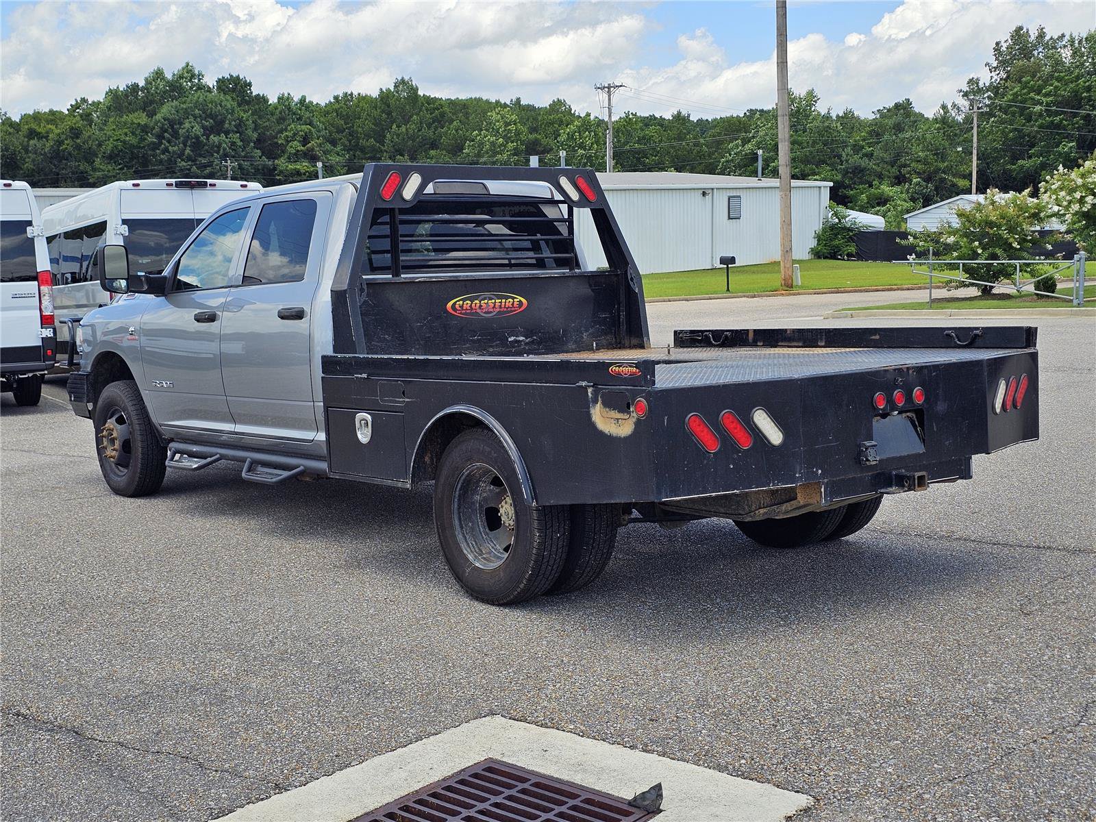 Used 2021 RAM 3500 Tradesman w/ Chrome Appearance Group AWD/4WD image 12