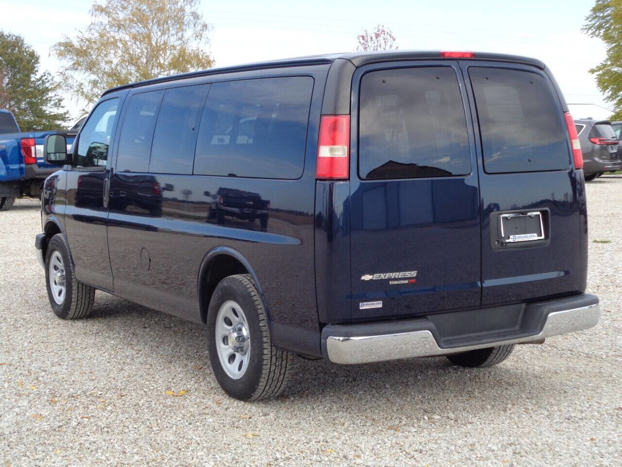 Used 2014 Chevrolet Express 1500 LT w/ LT Preferred Equipment Group image 6