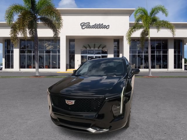 Certified 2024 Cadillac XT4 Sport FWD image 5