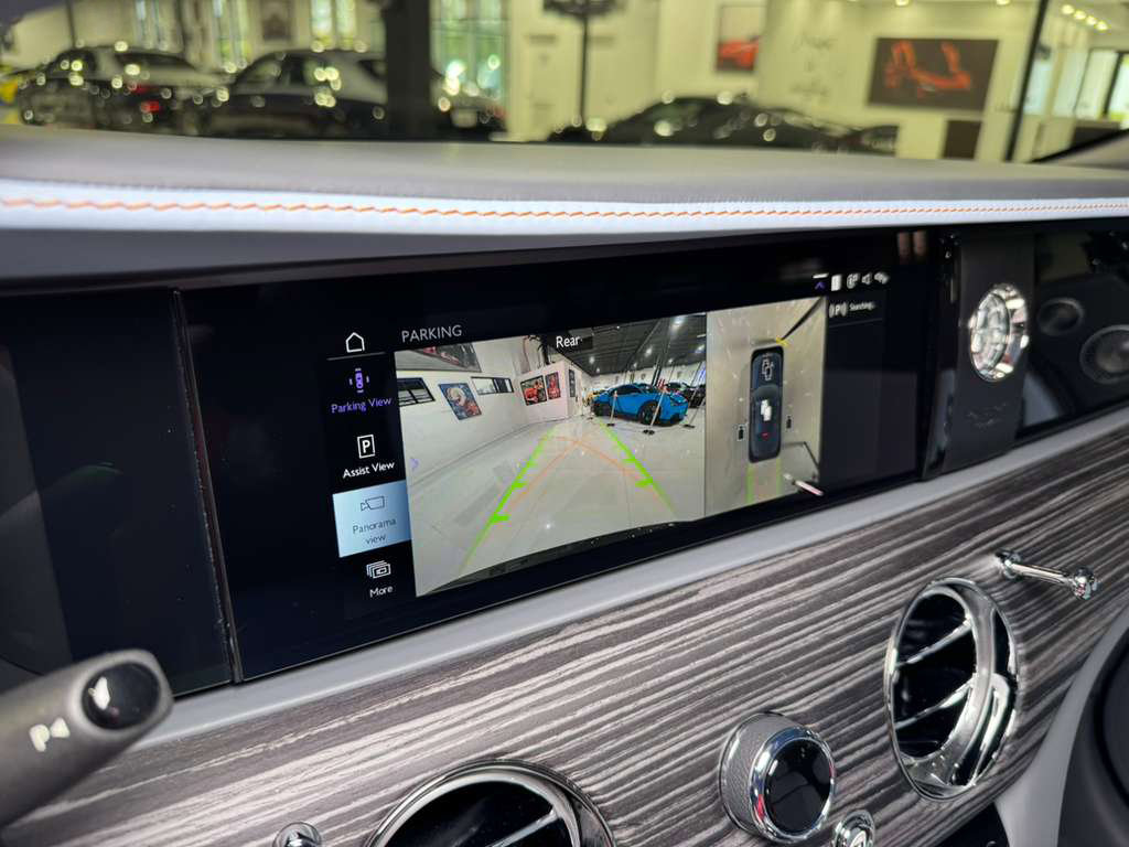 Used 2024 Rolls-Royce Spectre w/ Spectre Launch Package image 22