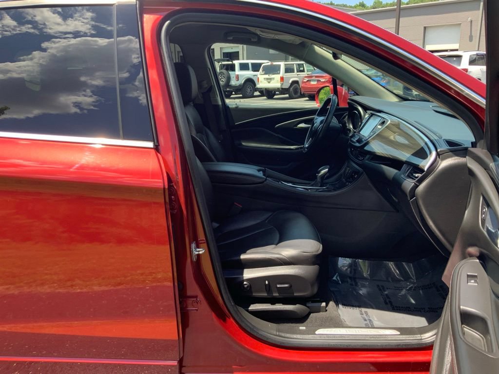 Used 2020 Buick Envision Essence FWD image 26