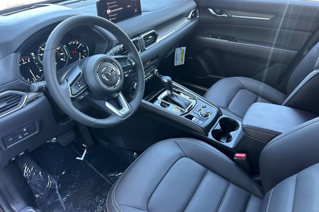 New 2025 MAZDA CX-5 Signature image 8