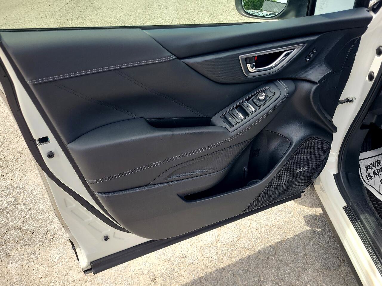 Used 2020 Subaru Forester Touring image 15