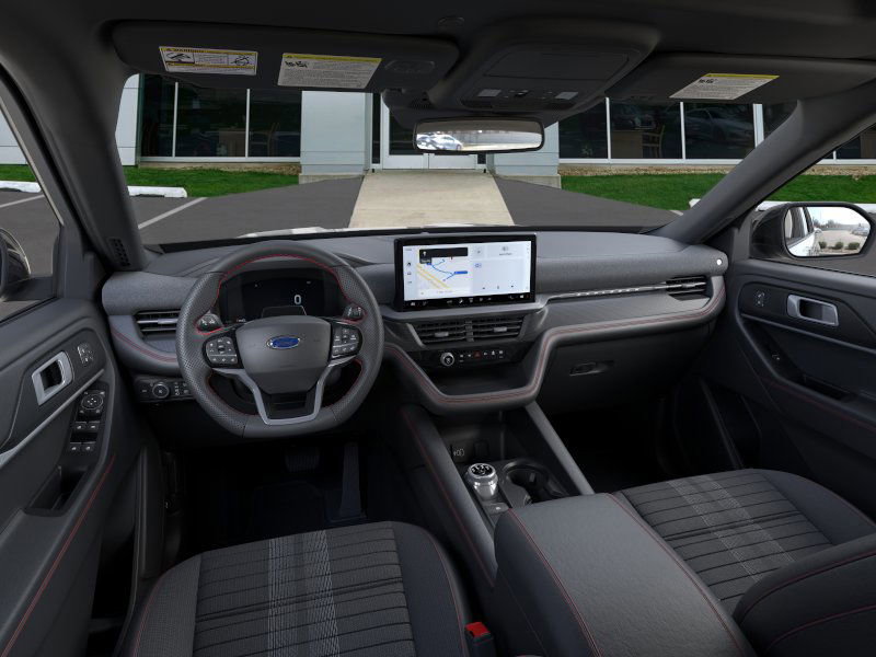New 2026 Ford Explorer ST-Line w/ ST-Line Street Pack image 9