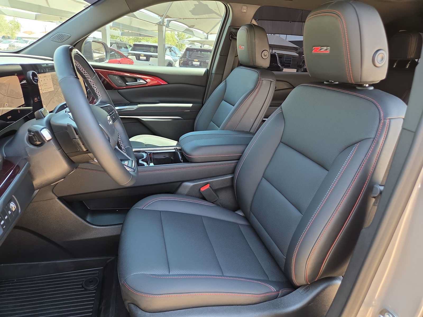 Used 2026 Chevrolet Traverse Z71 w/ Enhanced Driving Package AWD/4WD image 15