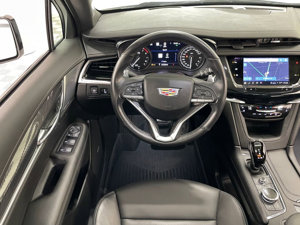 Used 2024 Cadillac XT6 Sport w/ Technology Package image 27