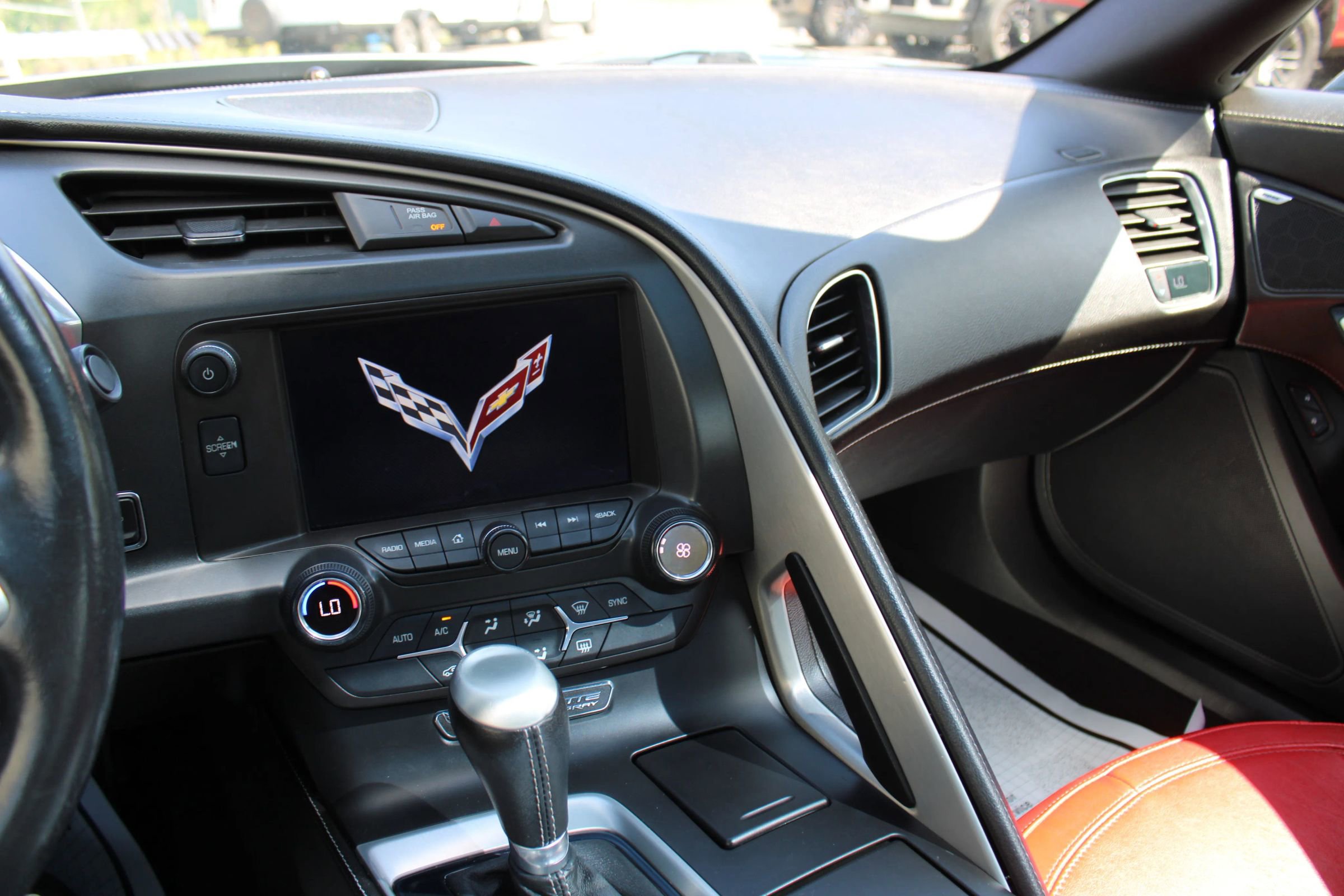 Used 2014 Chevrolet Corvette Stingray Coupe image 11