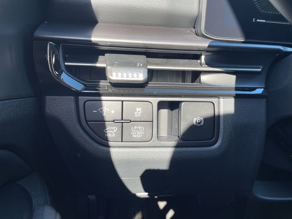 New 2026 Kia Sportage EX image 24