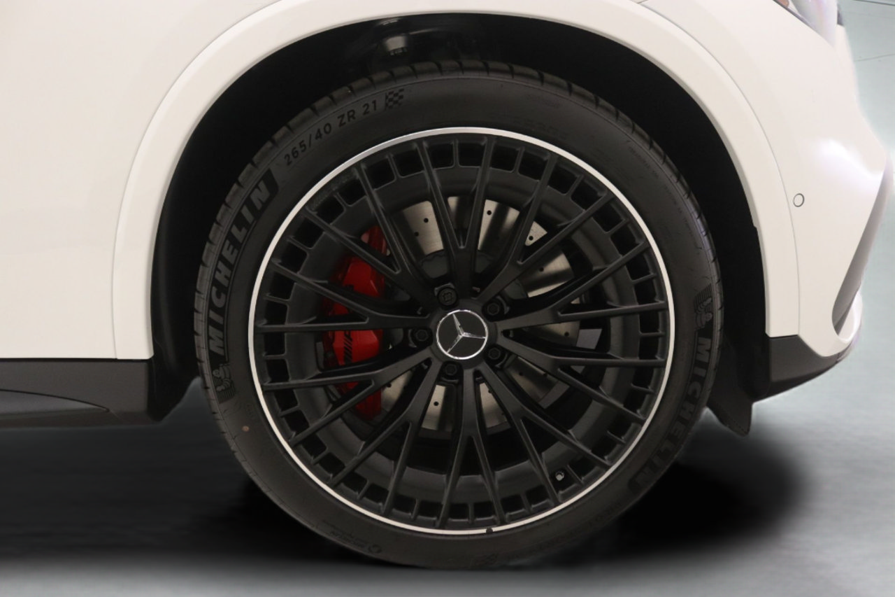 New 2026 Mercedes-Benz GLC 43 AMG 4MATIC Coupe image 10