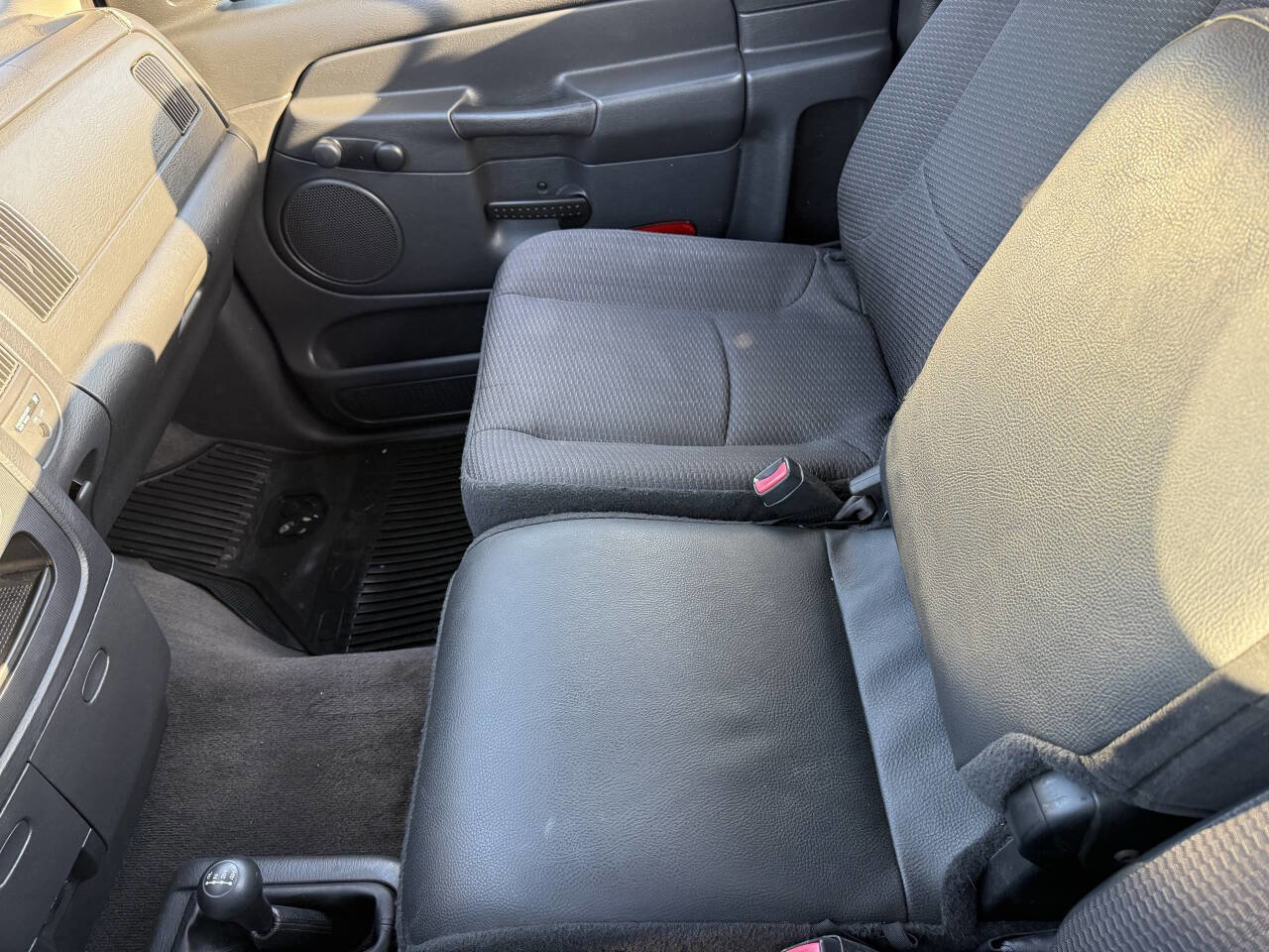 Used 2003 Dodge Ram 1500 Truck ST image 15