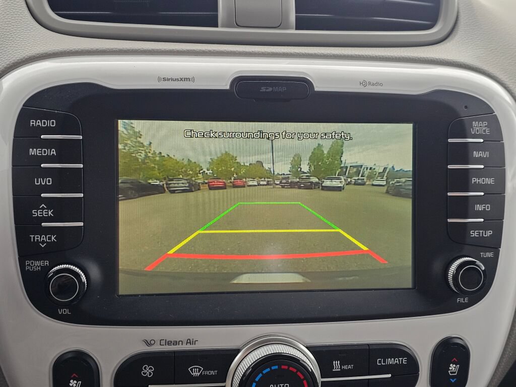 Used 2016 Kia Soul EV + w/ Paint Protection Film Package FWD image 15