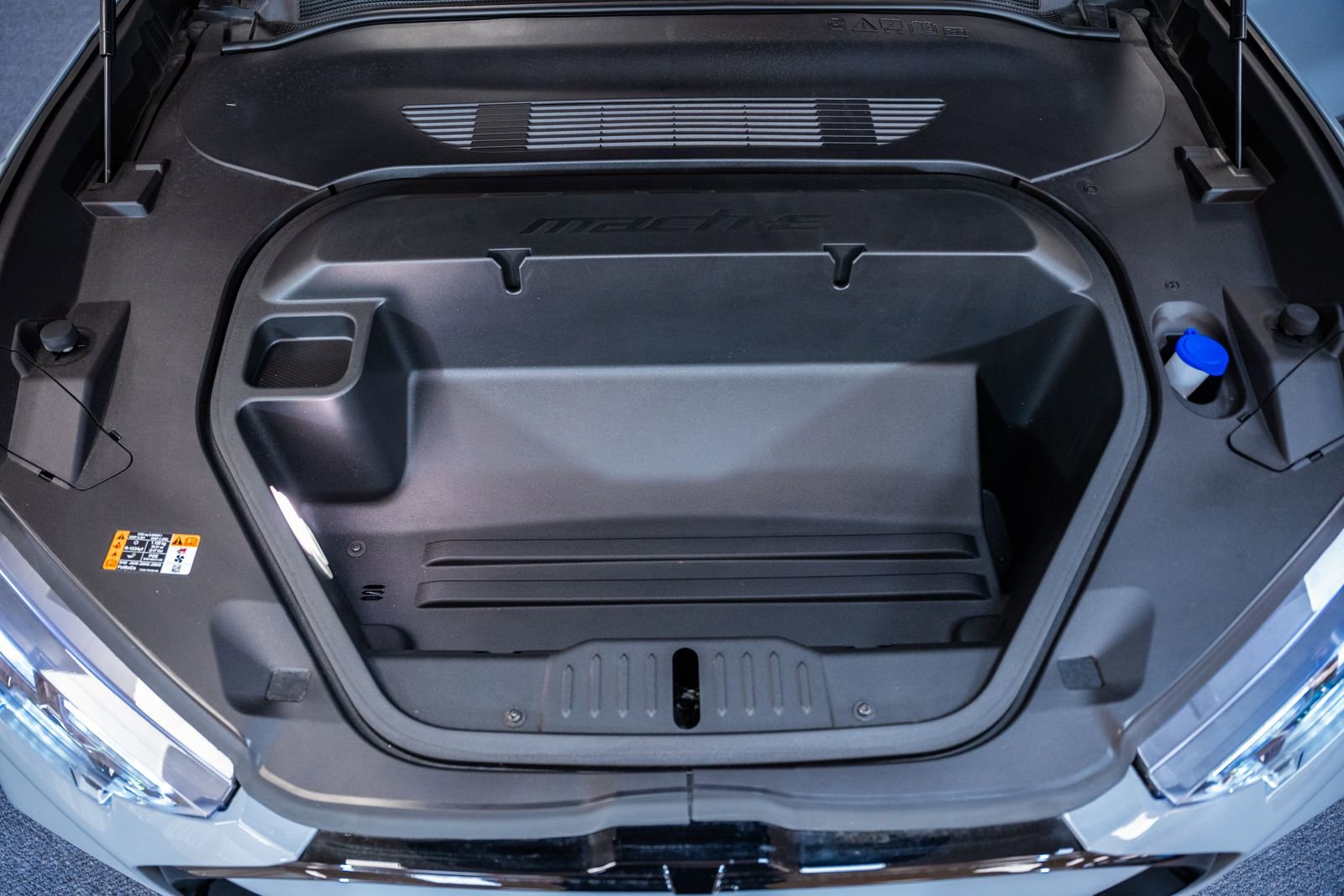 Certified 2025 Ford Mustang Mach-E Premium image 22