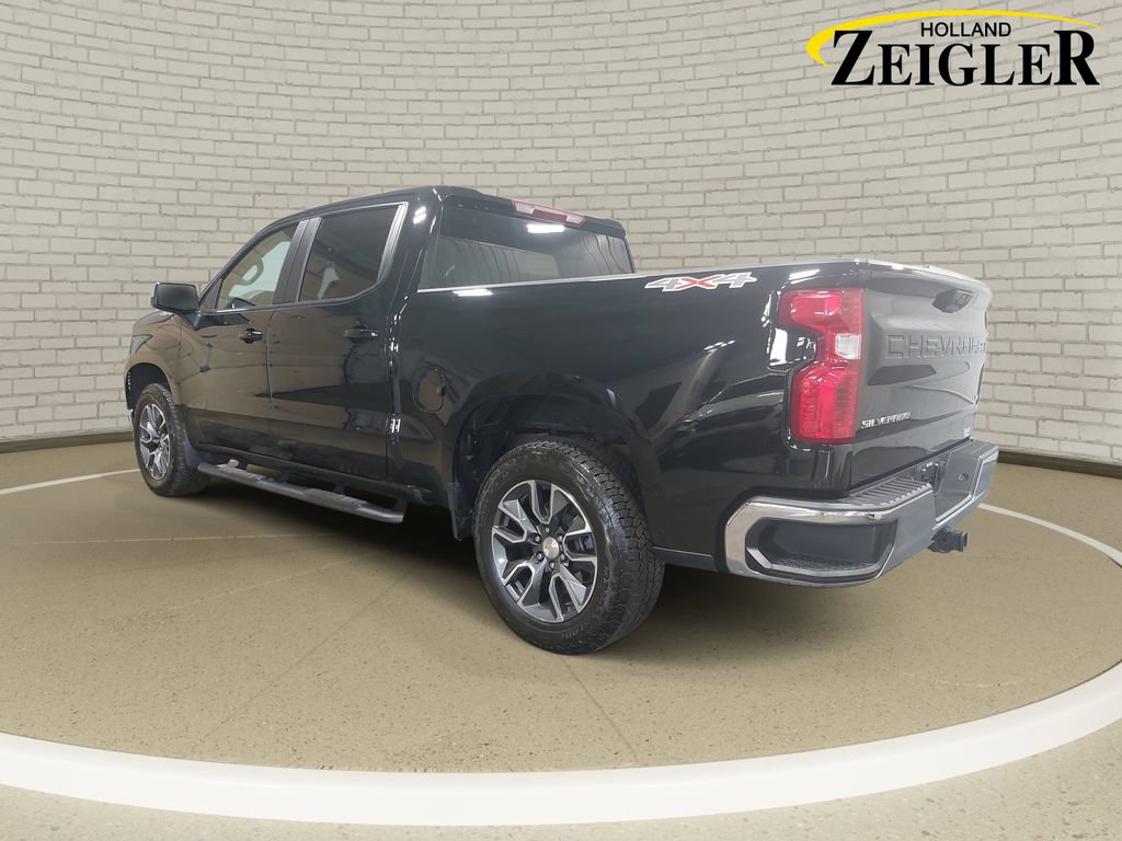 Used 2024 Chevrolet Silverado 1500 LT AWD/4WD image 7