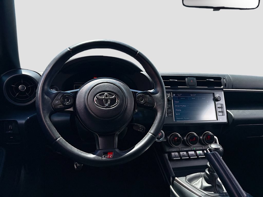 Used 2023 Toyota GR86 w/ ALL Weather Mat Package (TMS) RWD image 20