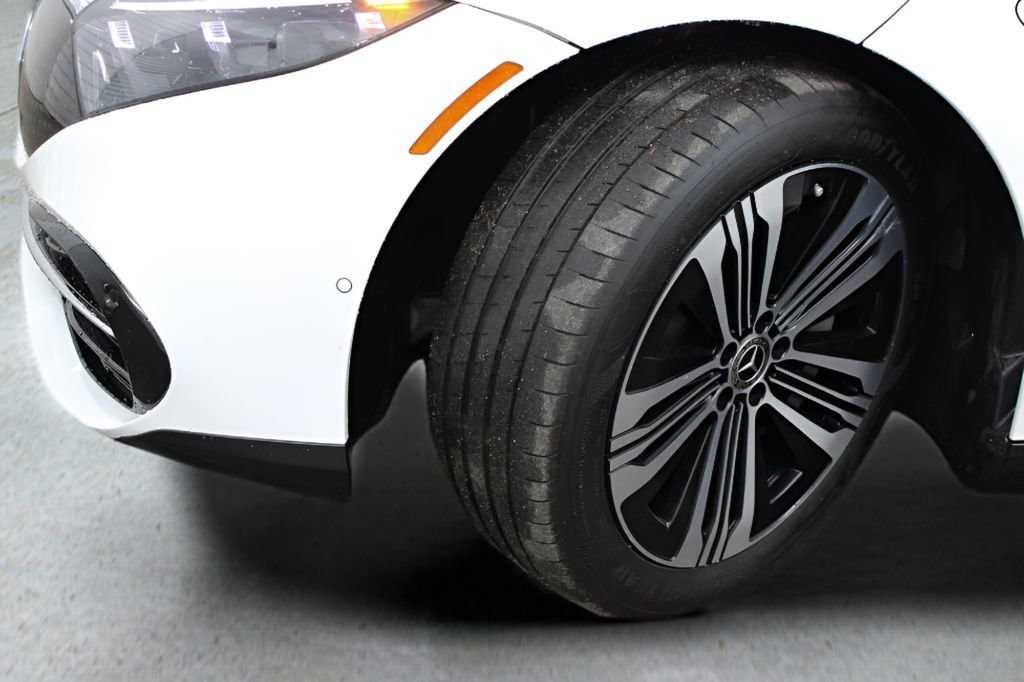 Used 2023 Mercedes-Benz EQS 450+ Sedan image 36