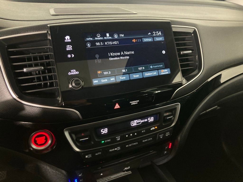 Used 2021 Honda Pilot Elite image 2