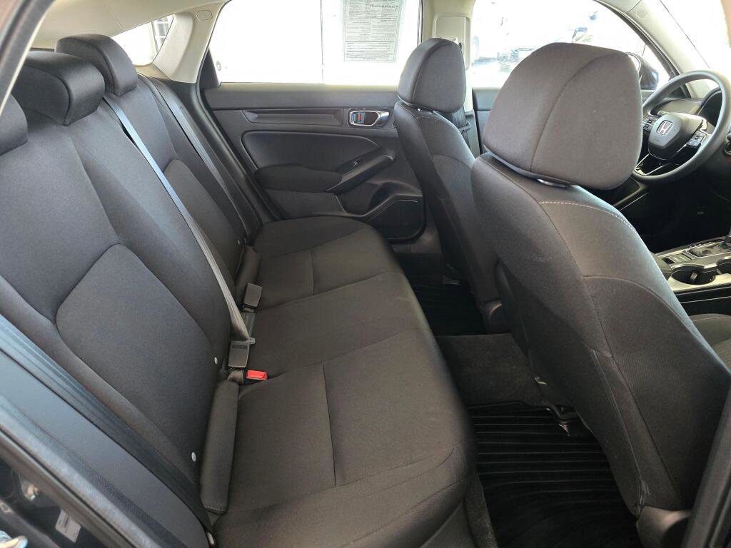 Used 2025 Honda Civic LX image 40