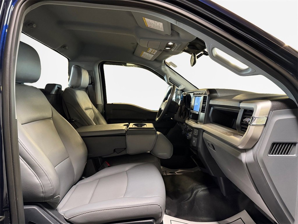 Used 2024 Ford F350 XL w/ 360-Degree Camera Package image 26