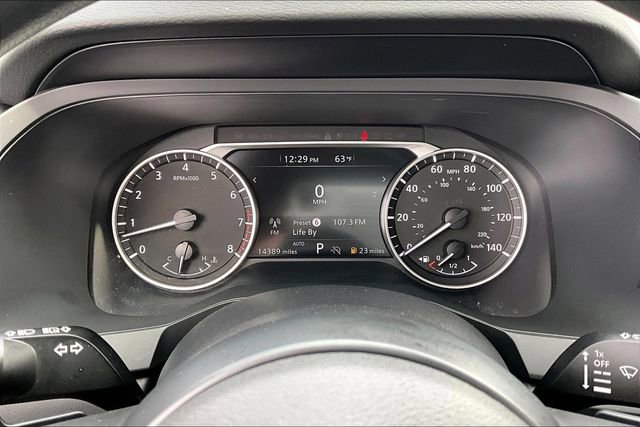 Certified 2025 Nissan Pathfinder S image 12