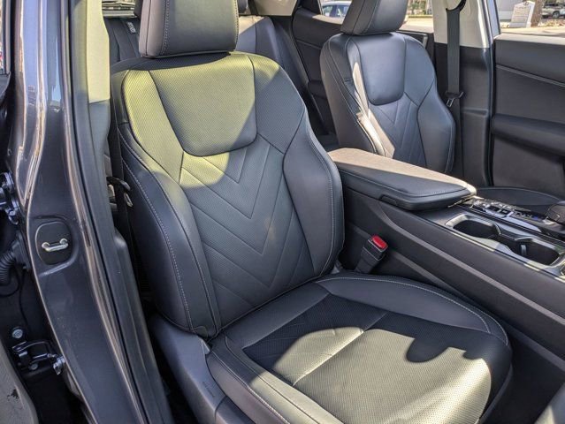Used 2025 Lexus NX 450h+ AWD w/ Towing Package (2000 Lbs) image 33