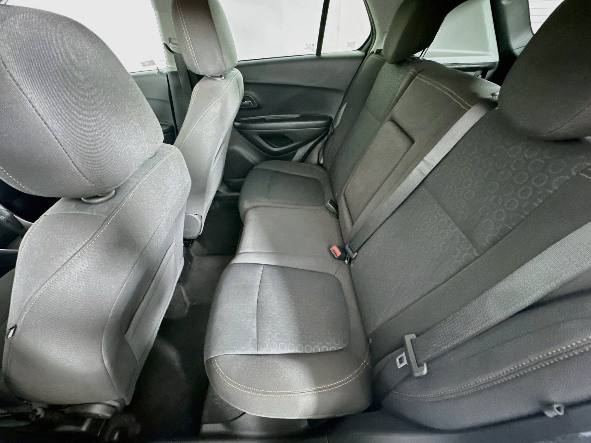 Used 2022 Chevrolet Trax LS w/ Tint and Cruise Package FWD image 26
